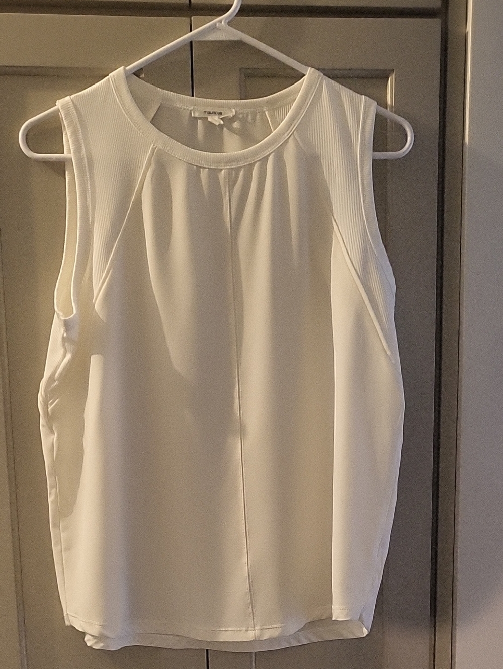 Maurices White Sleeveless Round Neck Tank